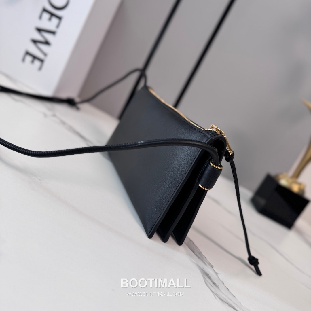 Loewe Joya Nappa Calfskin Clutch Crossbody Bag 26254468 로에베 조야 나파 카프스킨 클러치 크로스백 22cm 11