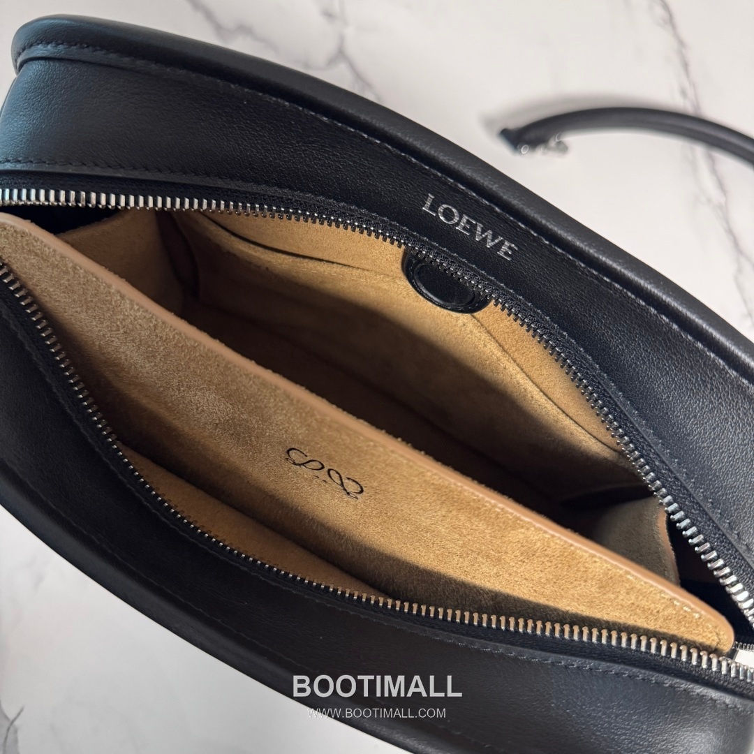 Loewe Amazona 180 Soft Calfskin Top Handle Bag 26255295 로에베 아마조나 180 소프트 카프스킨 탑핸들백 24.5cm 17