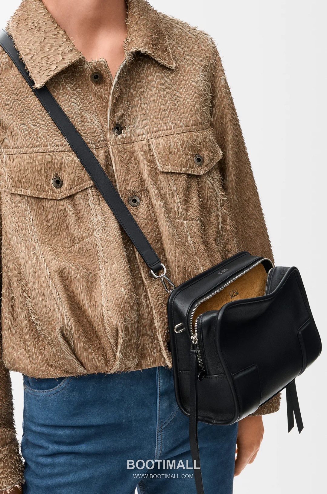 Loewe Amazona 180 Soft Calfskin Top Handle Bag 26255295 로에베 아마조나 180 소프트 카프스킨 탑핸들백 24.5cm 21