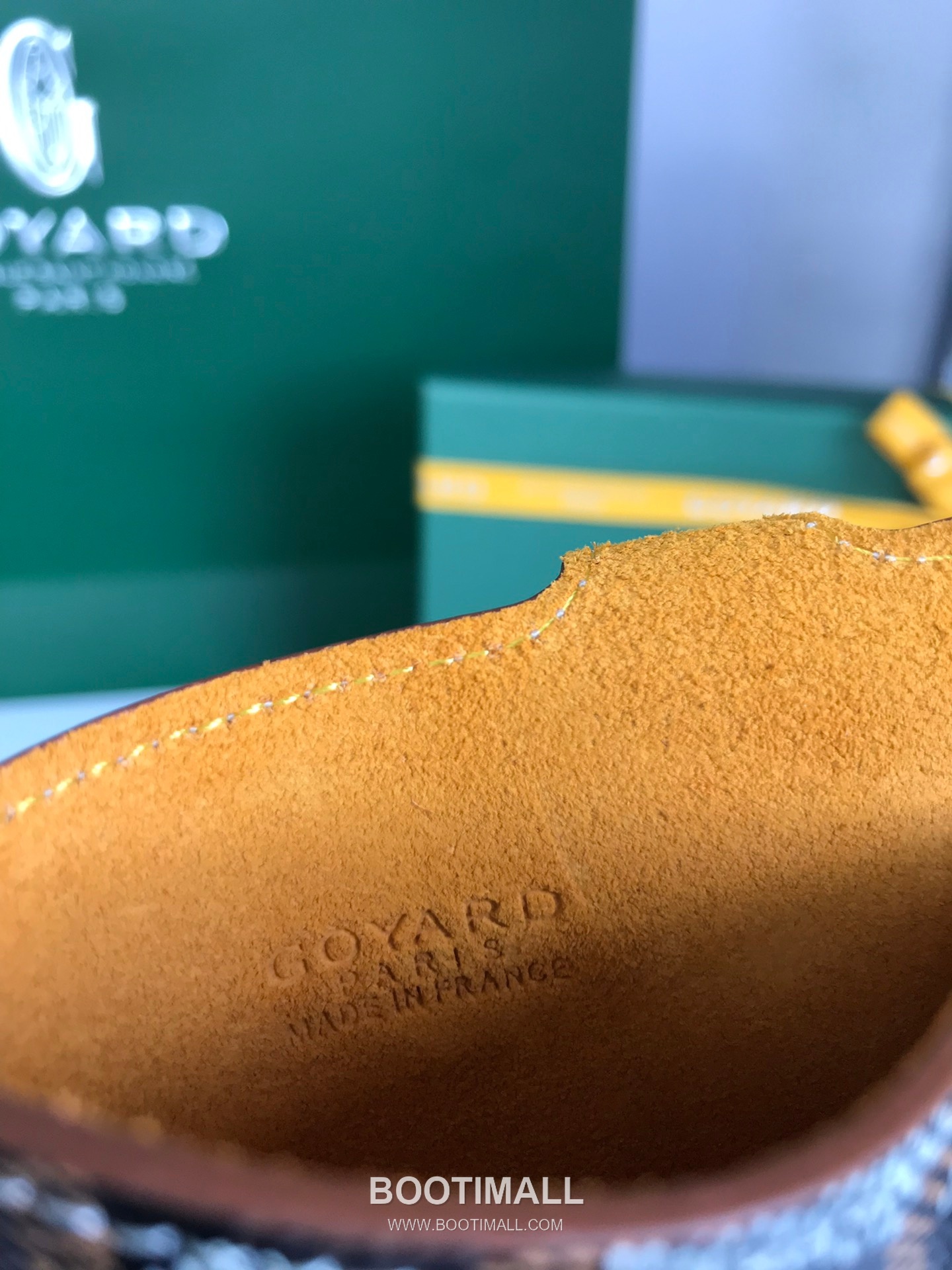 Goyard Montmartre GM Goyardine Canvas Crossbody Pouch 고야드 몽마르트르 GM 고야딘 캔버스 크로스바디 파우치 10cm 6