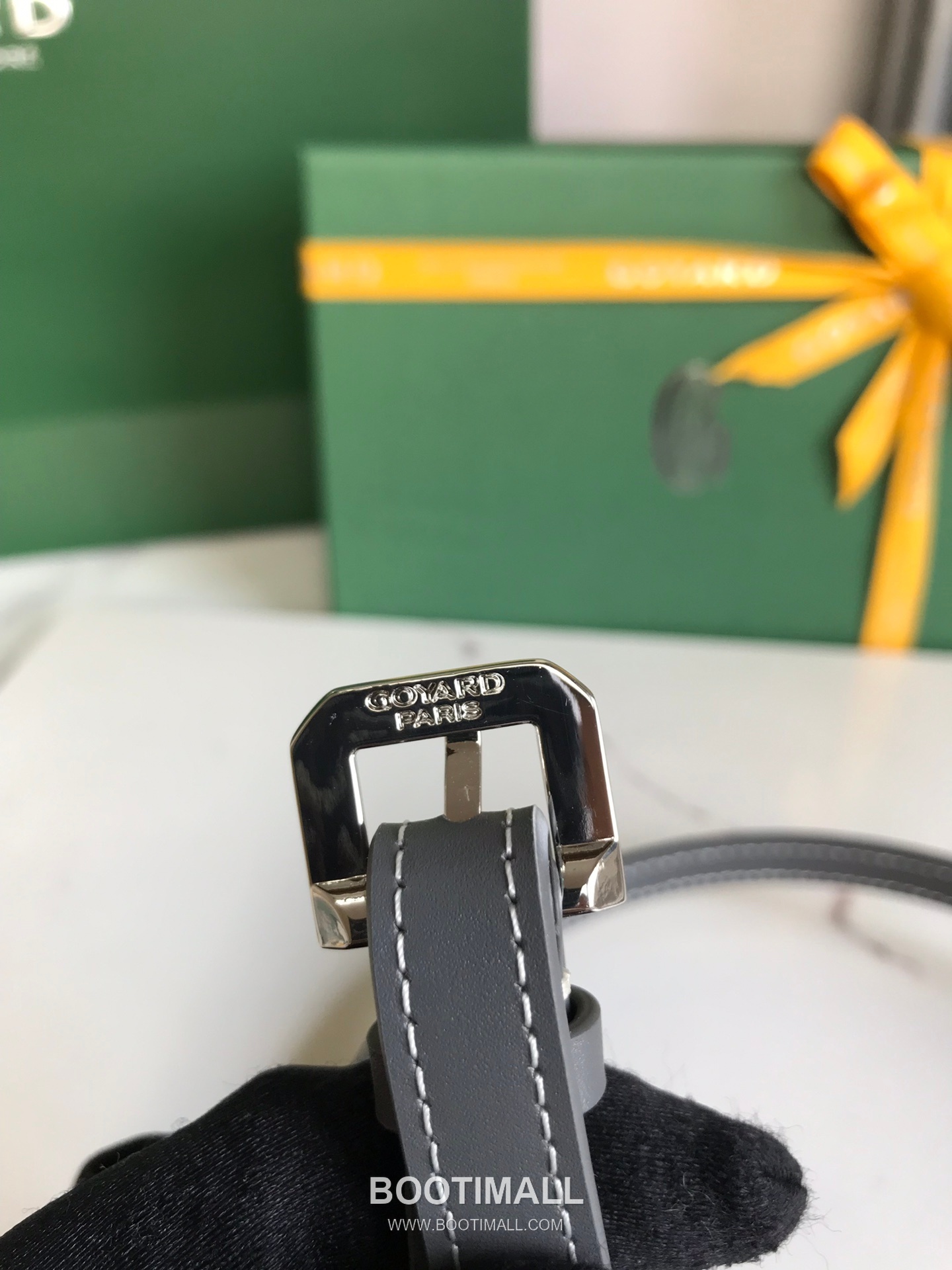 Goyard Montmartre GM Goyardine Canvas Crossbody Pouch 고야드 몽마르트르 GM 고야딘 캔버스 크로스바디 파우치 10cm 9