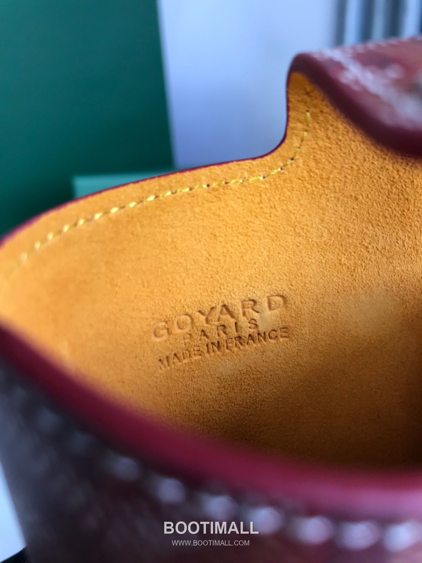 Goyard Montmartre GM Goyardine Canvas Crossbody Pouch 고야드 몽마르트르 GM 고야딘 캔버스 크로스바디 파우치 10cm 6