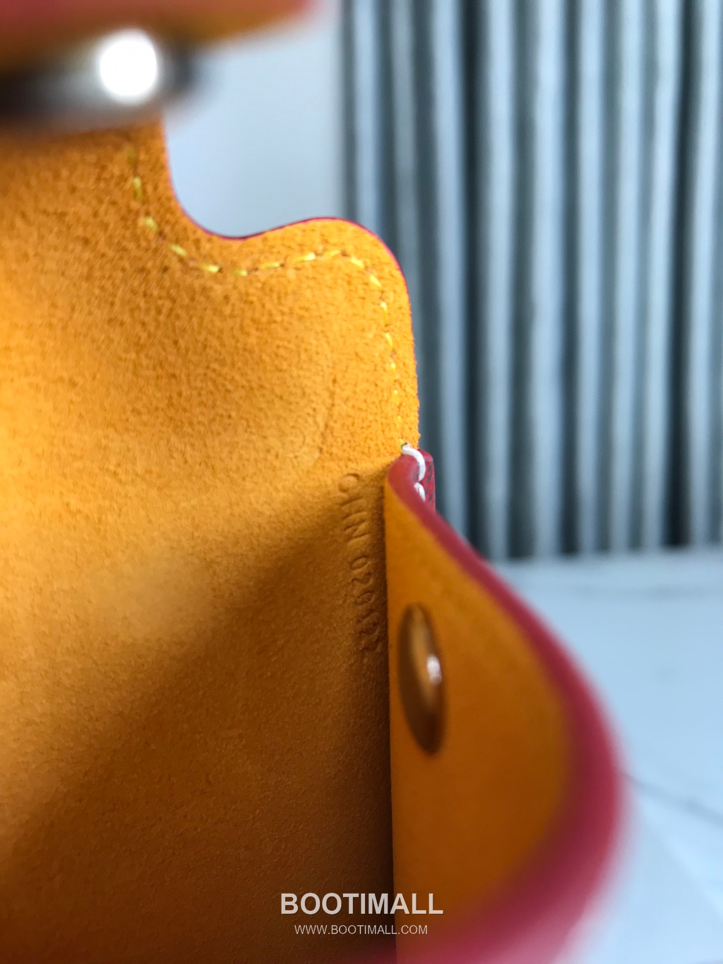 Goyard Montmartre GM Goyardine Canvas Crossbody Pouch 고야드 몽마르트르 GM 고야딘 캔버스 크로스바디 파우치 10cm 7