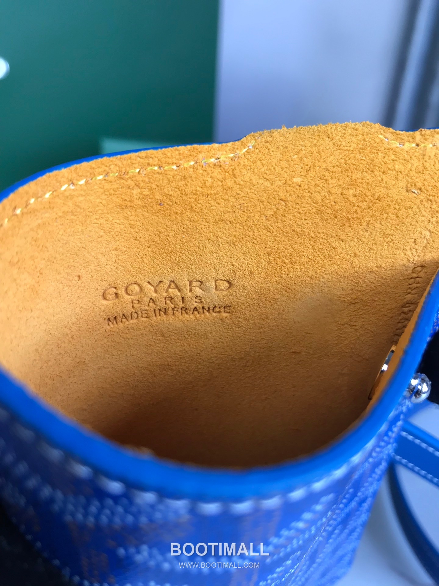Goyard Montmartre GM Goyardine Canvas Crossbody Pouch 고야드 몽마르트르 GM 고야딘 캔버스 크로스바디 파우치 10cm 5