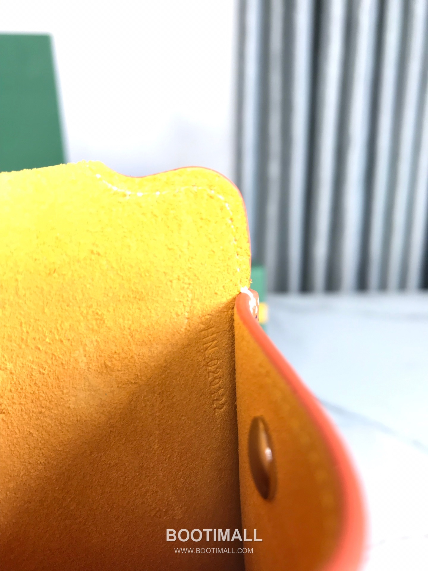 Goyard Montmartre GM Goyardine Canvas Crossbody Pouch 고야드 몽마르트르 GM 고야딘 캔버스 크로스바디 파우치 10cm 7