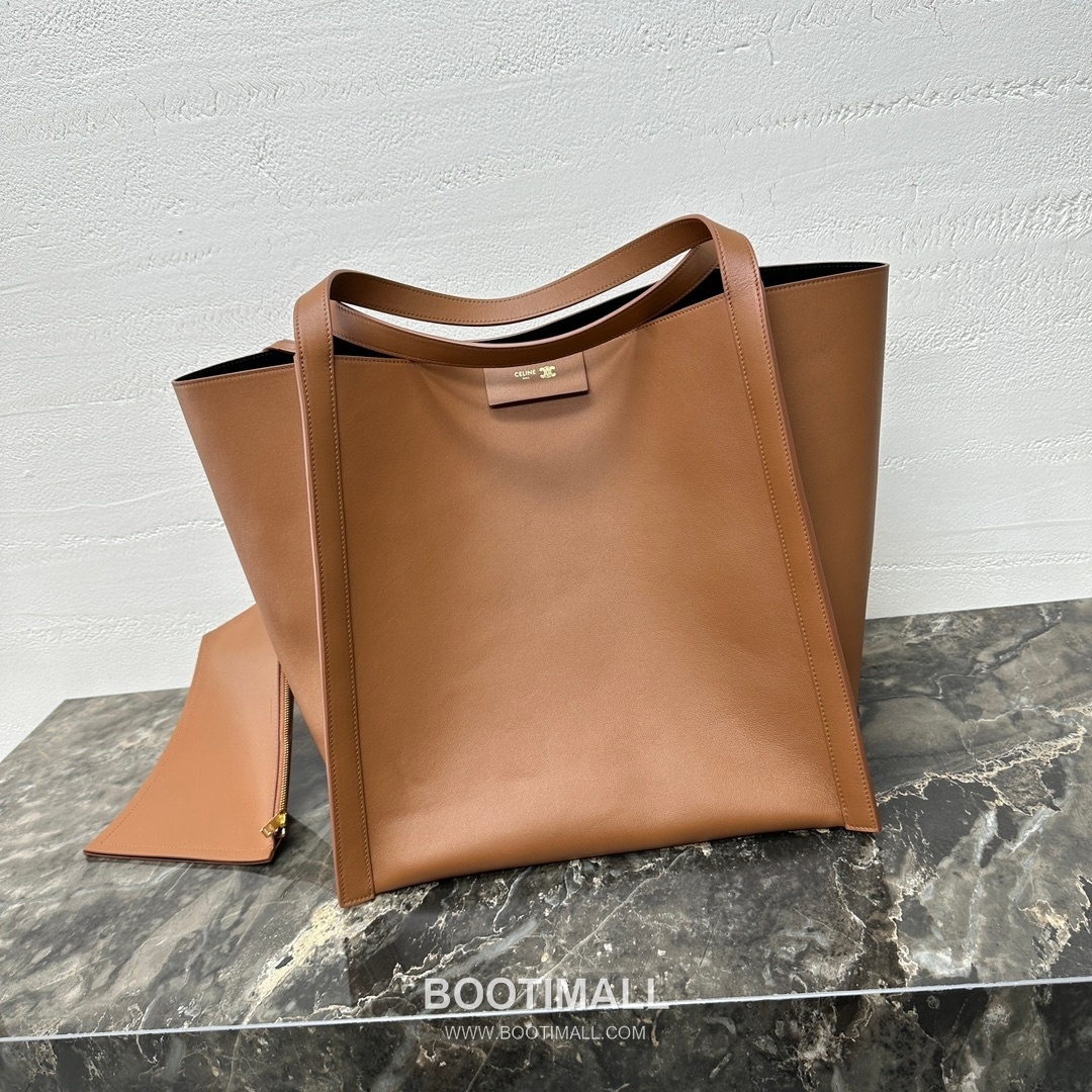 Celine Cube Medium Calfskin Tote Bag 123422 셀린느 큐브 미디엄 카프스킨 토트백 36cm 3