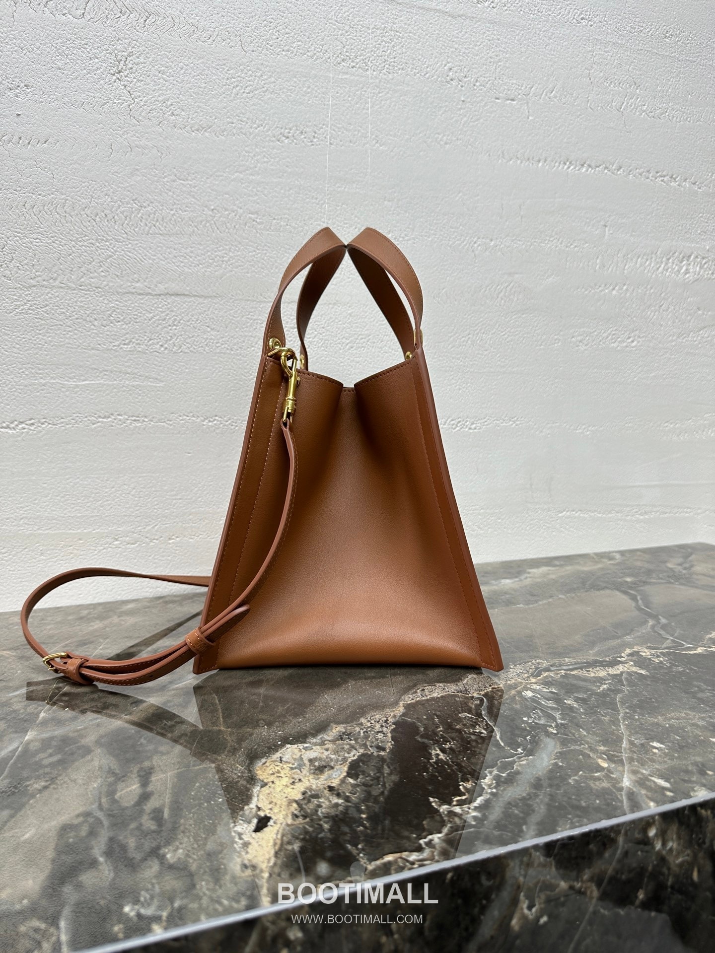 Celine Cubo Small Calfskin Leather Tote Bag 124182 셀린느 큐보 스몰 카프스킨 레더 토트백 21cm 3