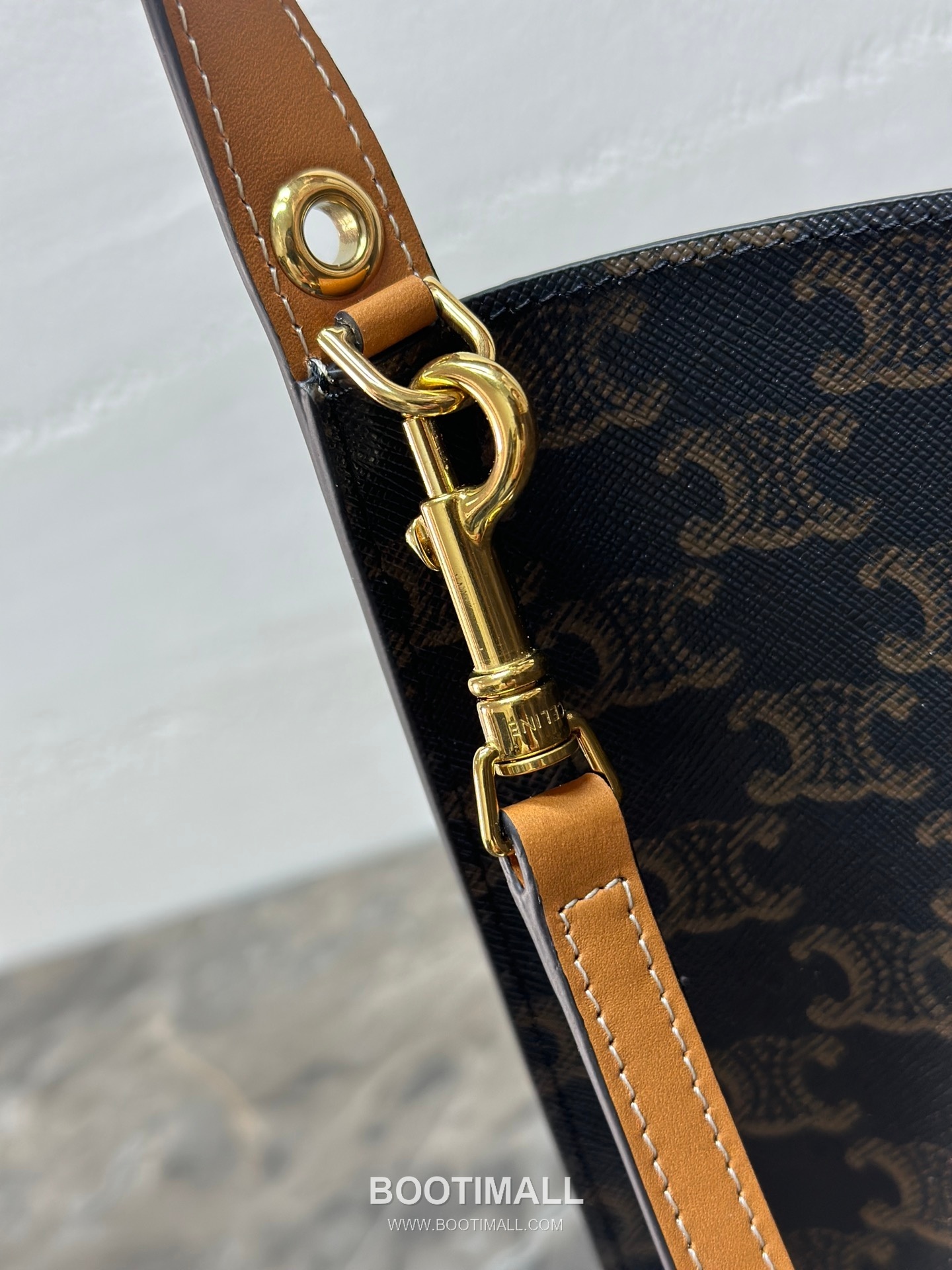 Celine Cubo Small Calfskin Leather Tote Bag 124182 셀린느 큐보 스몰 카프스킨 레더 토트백 21cm 6