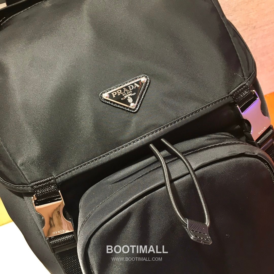 Prada Saffiano Trim Nylon Backpack 2VZ135 프라다 사피아노 트림 나일론 백팩 45cm 4