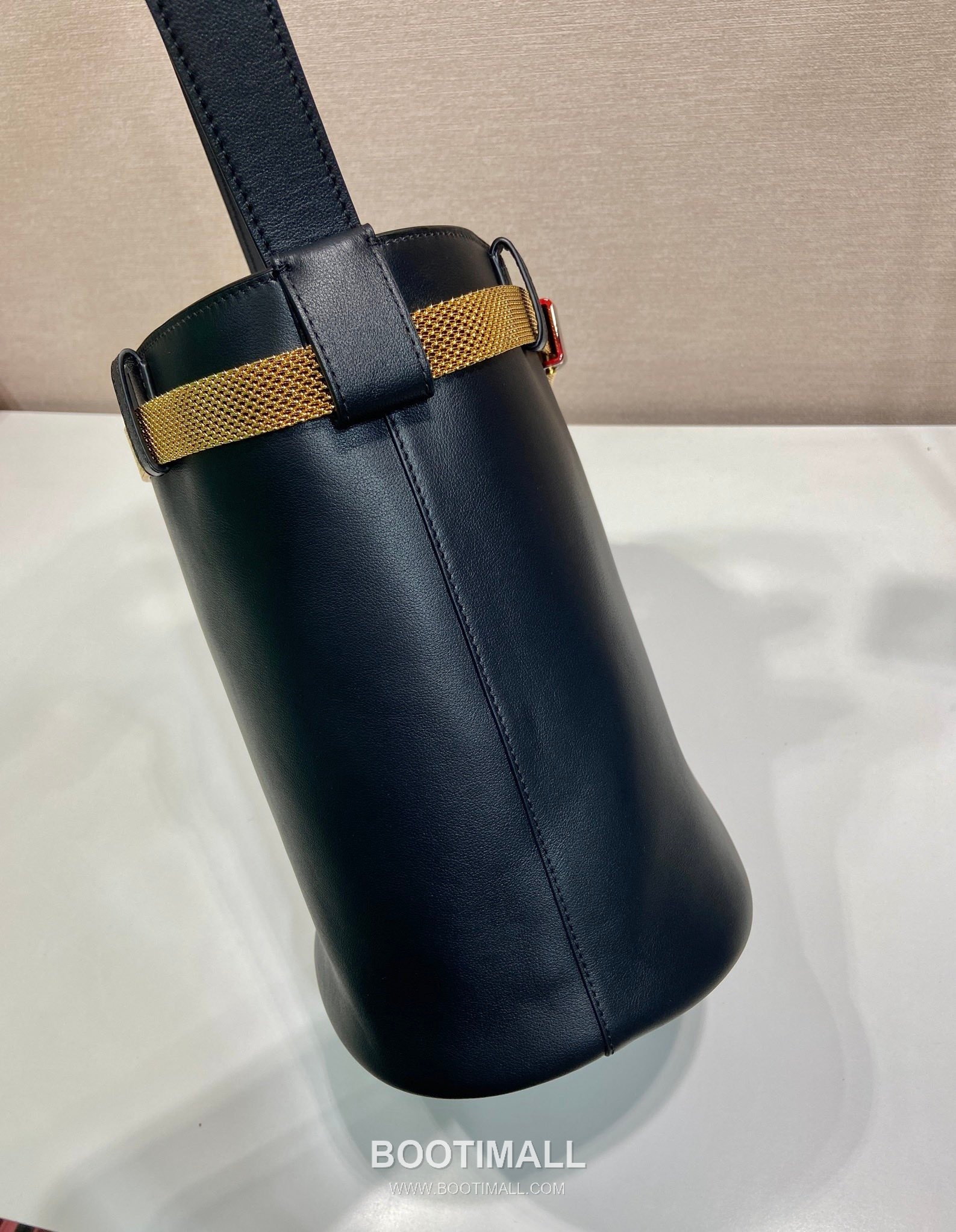 Prada Buckle Leather Bucket Bag 1BE085 프라다 버클 레더 버킷백 29cm 6