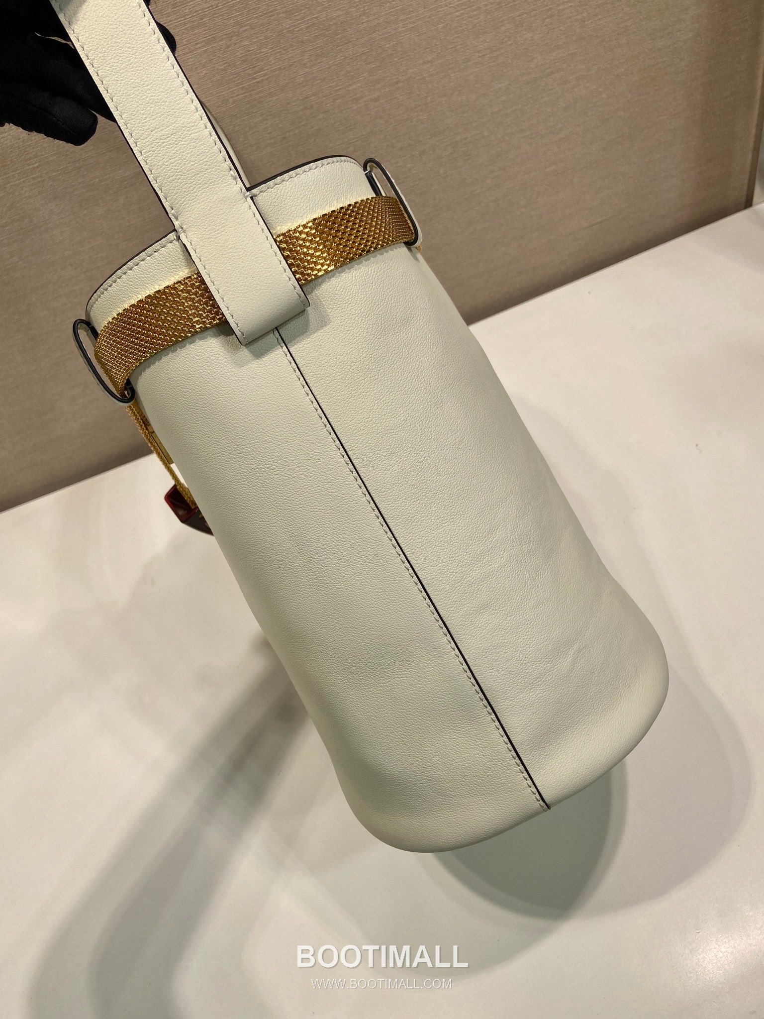 Prada Buckle Leather Bucket Bag 1BE085 프라다 버클 레더 버킷백 29cm 6