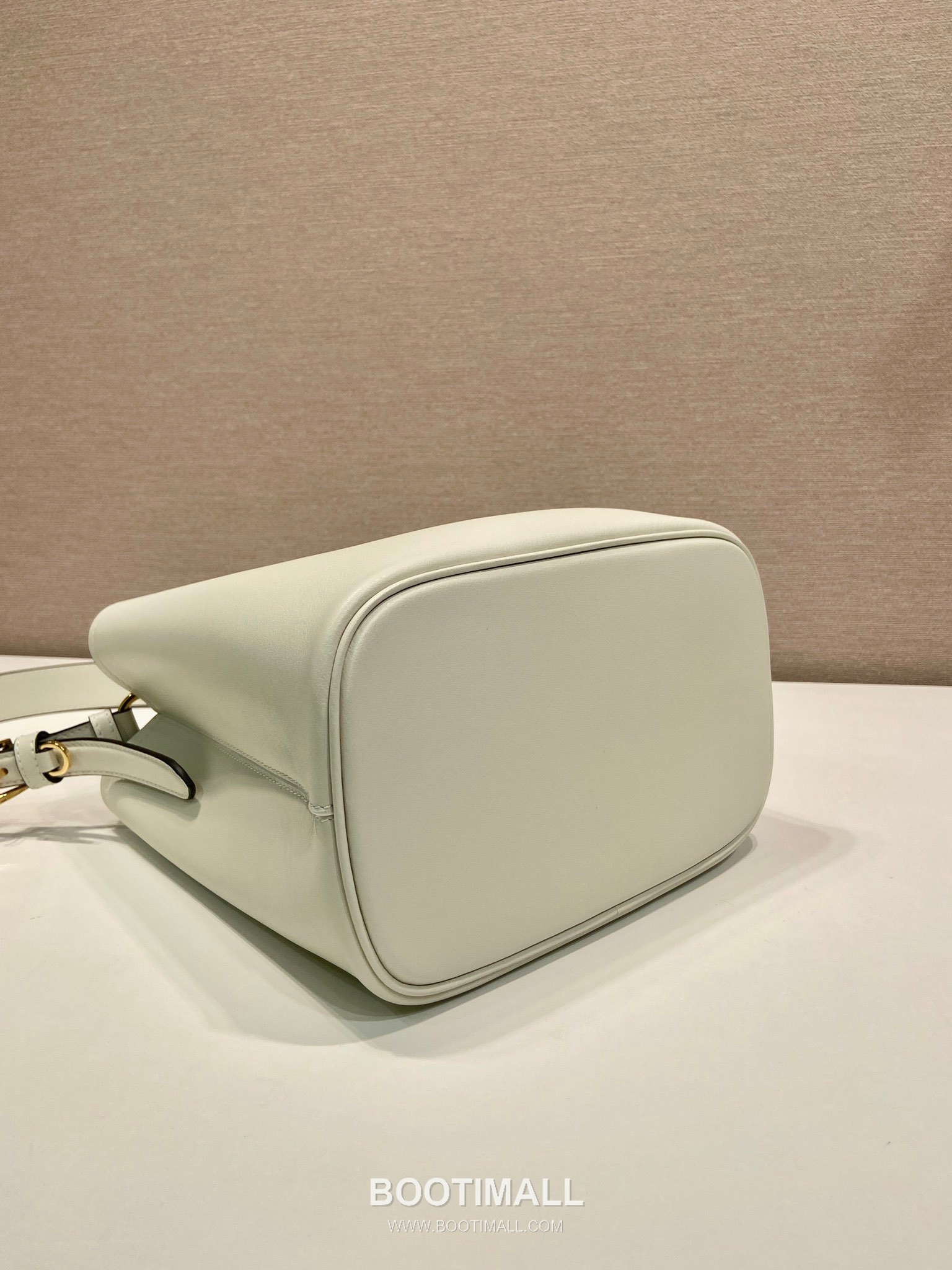 Prada Leather Bucket Bag 1BE080 프라다 레더 버킷백 22.5cm 6