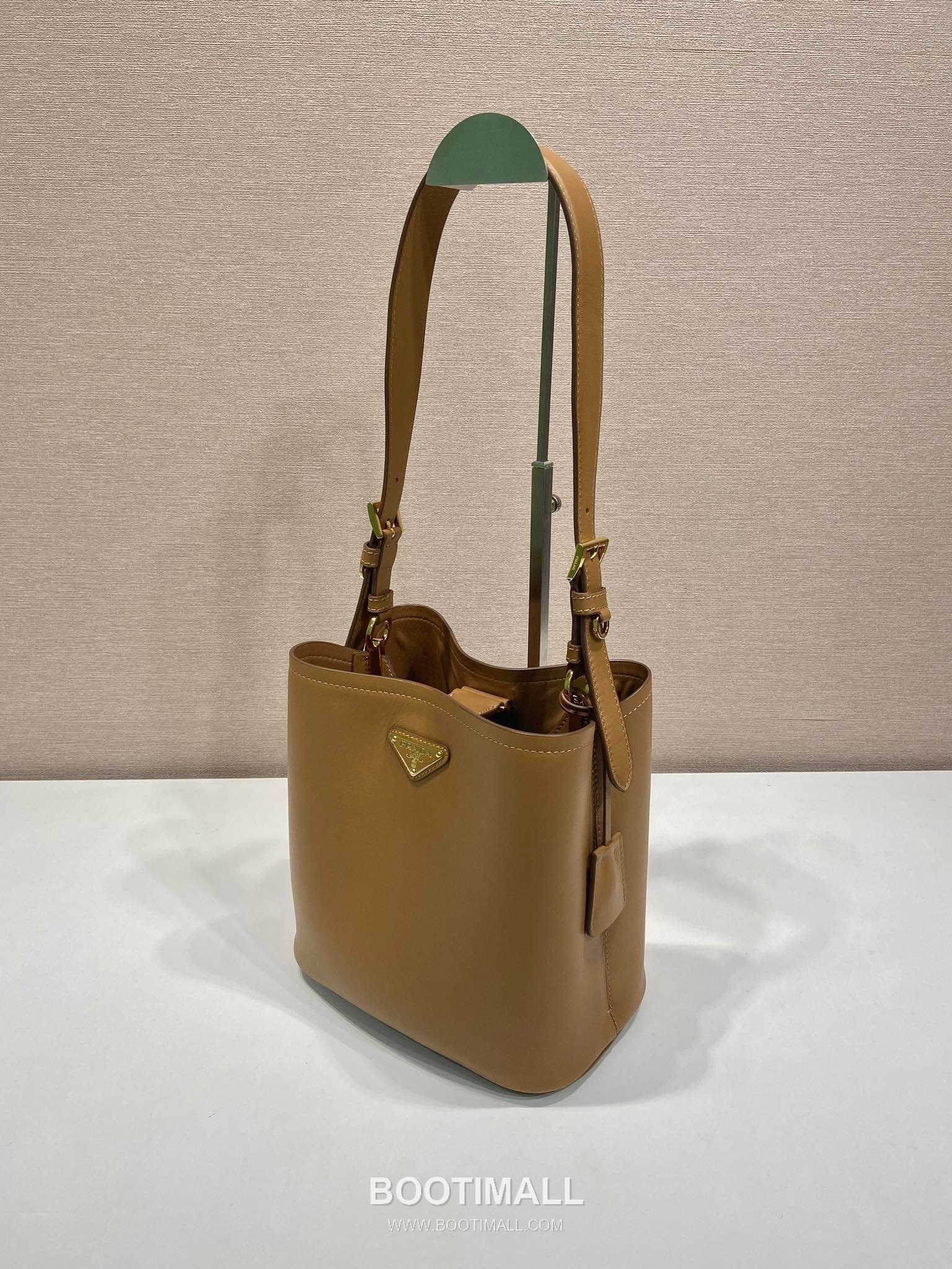 Prada Leather Bucket Bag 1BE080 프라다 레더 버킷백 22.5cm 3