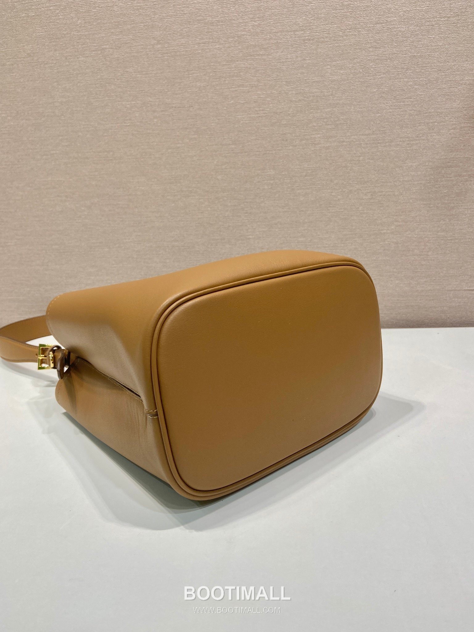 Prada Leather Bucket Bag 1BE080 프라다 레더 버킷백 22.5cm 6