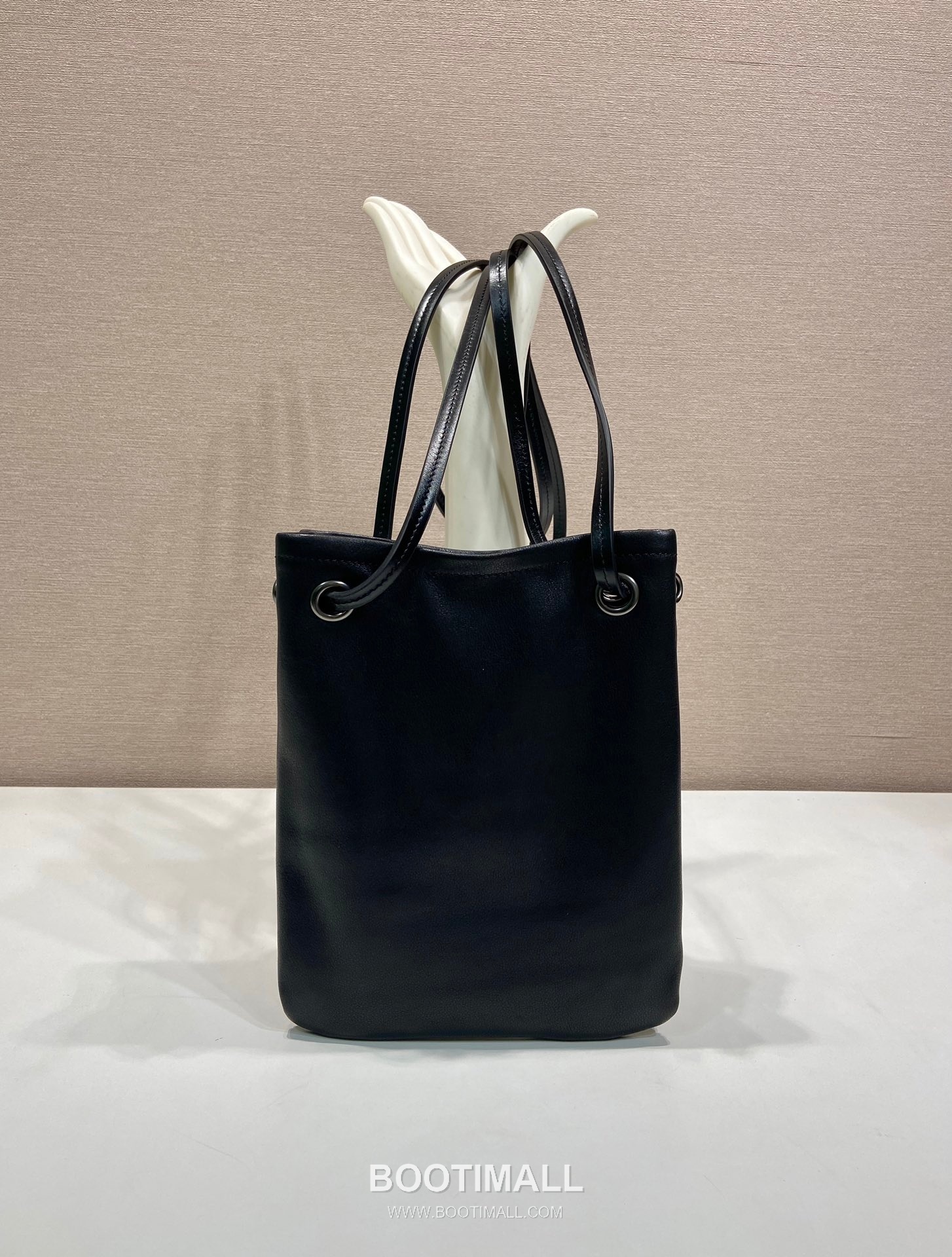 Prada Calfskin Tote Bag with Front Pocket Strap Detail 1BH288 프라다 카프스킨 프론트 포켓 스트랩 토트백 1BH288 25cm 4