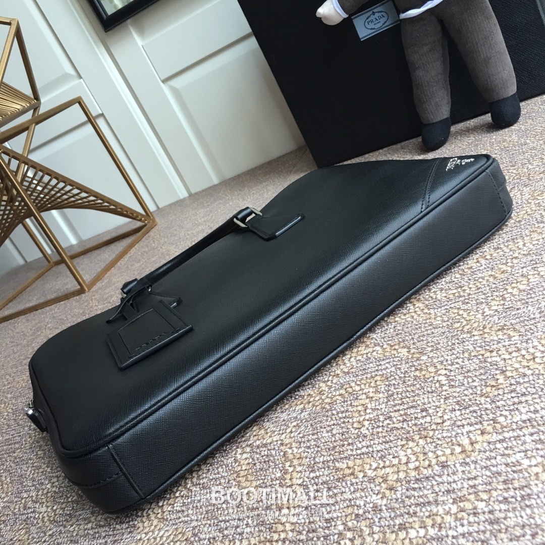 Prada Saffiano Leather Briefcase Clutch Bag with Triangle Logo Detail 프라다 사피아노 가죽 트라이앵글 로고 브리프케이스 클러치백 36.5cm 5