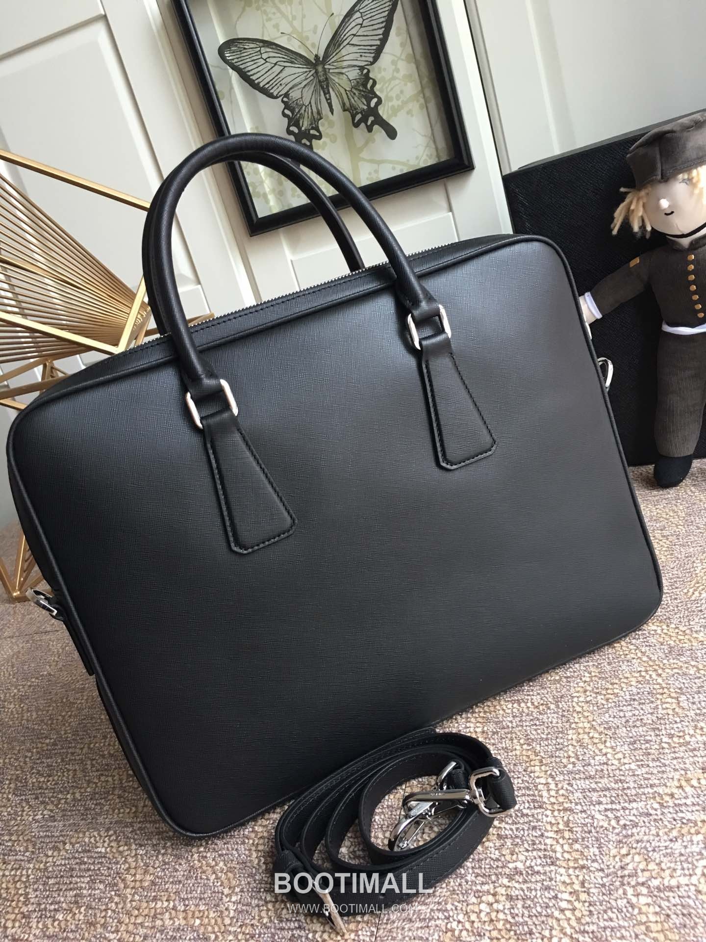 Prada Saffiano Leather Briefcase Clutch Bag with Triangle Logo Detail 프라다 사피아노 가죽 트라이앵글 로고 브리프케이스 클러치백 36.5cm 6