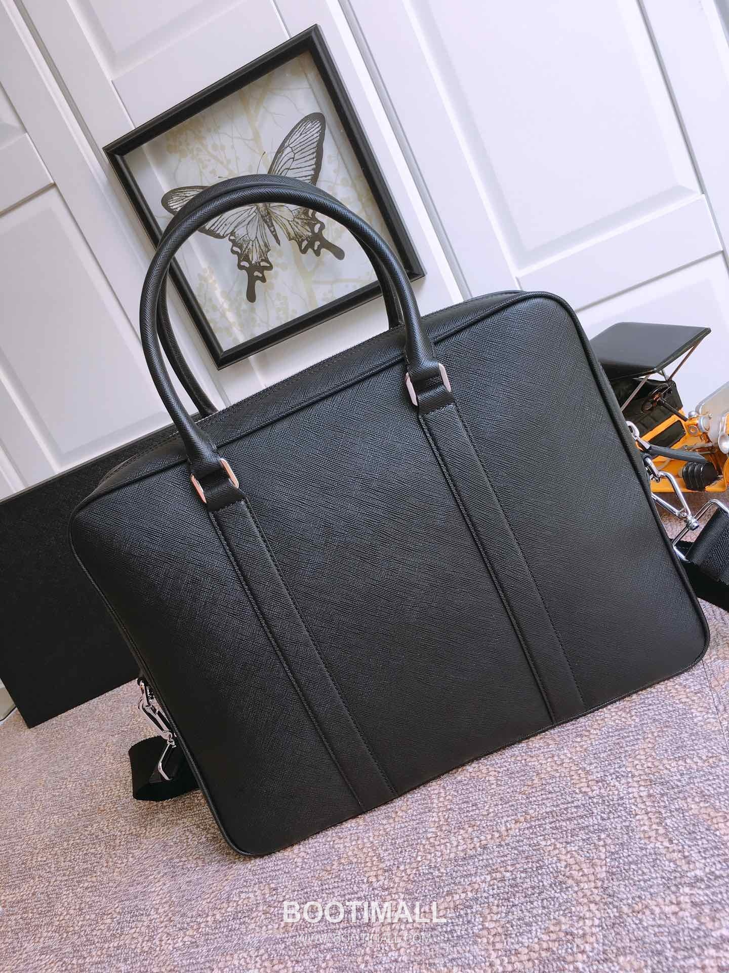 Prada Saffiano Leather Briefcase Tote Bag with Lambskin Lining Detail 프라다 사피아노 가죽 램스킨 안감 브리프케이스 토트백 0661 36cm 4