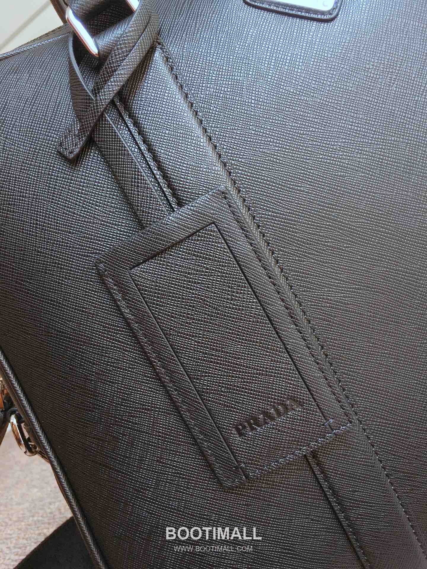 Prada Saffiano Leather Briefcase Tote Bag with Lambskin Lining Detail 프라다 사피아노 가죽 램스킨 안감 브리프케이스 토트백 0661 36cm 6