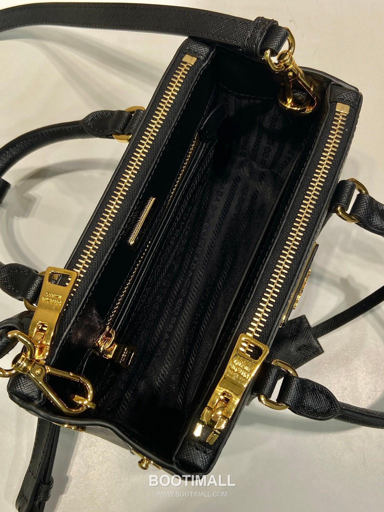 Prada Galleria Saffiano Leather Mini Tote Bag with Triangle Logo and Strap Detail 프라다 갤러리아 사피아노 가죽 트라이앵글 로고 스트랩 미니 토트백 1BA916 21cm 8