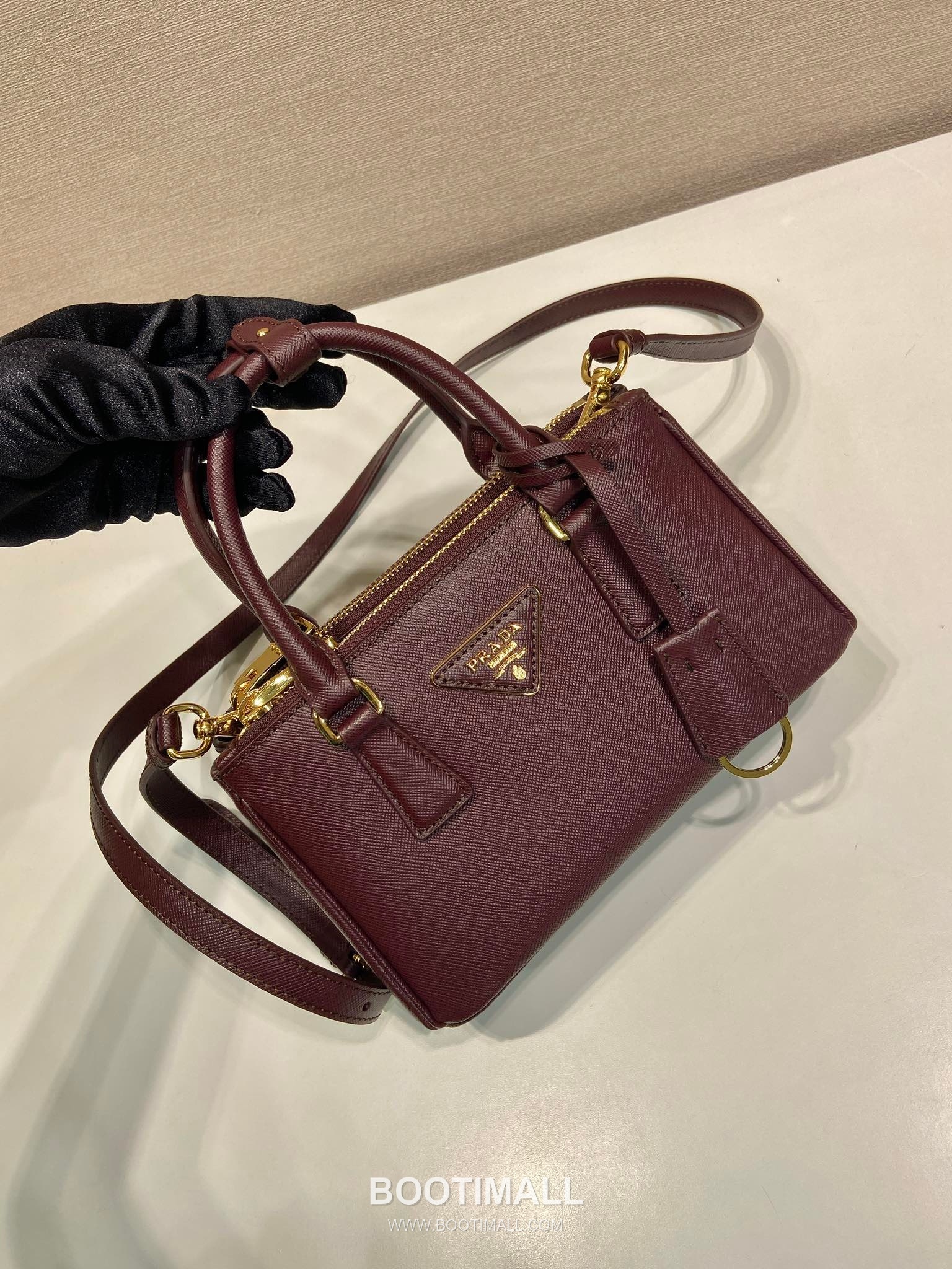 Prada Galleria Saffiano Leather Mini Tote Bag with Triangle Logo and Strap Detail 프라다 갤러리아 사피아노 가죽 트라이앵글 로고 스트랩 미니 토트백 1BA916 21cm 2