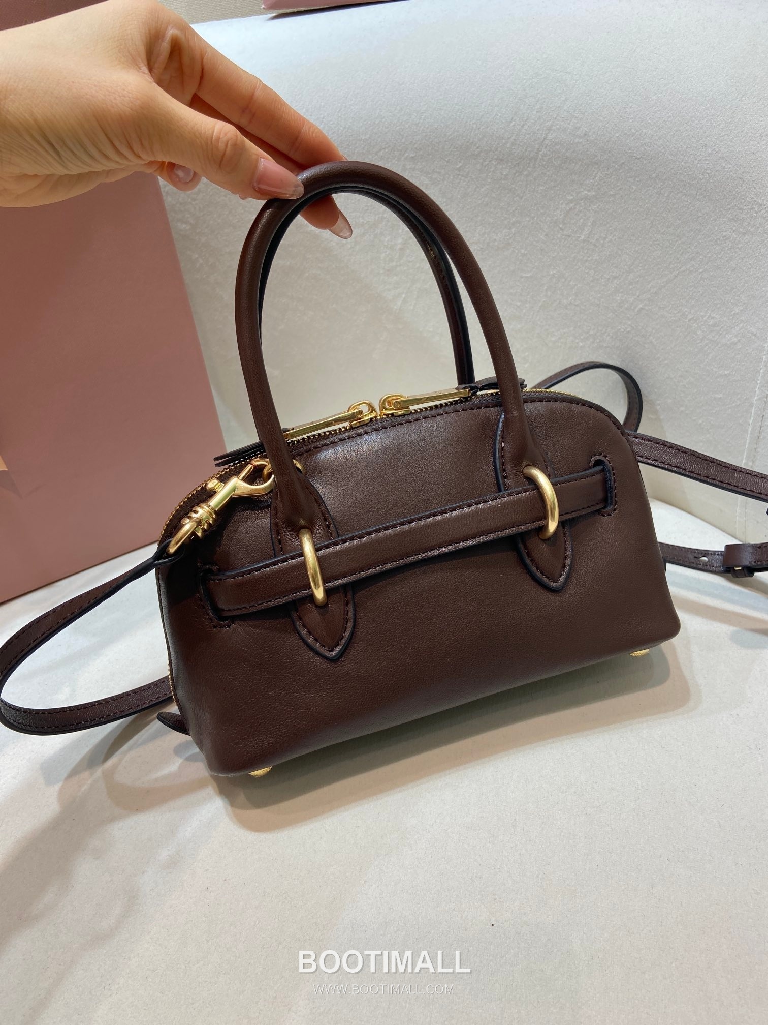 Prada Aventure Nappa Leather Mini Tote Bag with Embossed Logo and Zip Detail 프라다 아방튀르 나파 가죽 엠보스 로고 지퍼 미니 토트백 5BP090 21cm 4