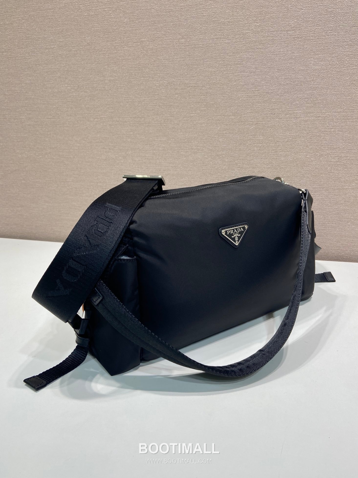 Prada Explore Re-Nylon Hobo Shoulder Bag with Dual Zip Pocket and Strap Detail 프라다 익스플로어 리나일론 듀얼 지퍼 포켓 스트랩 호보 숄더백 2VH206 31cm 4