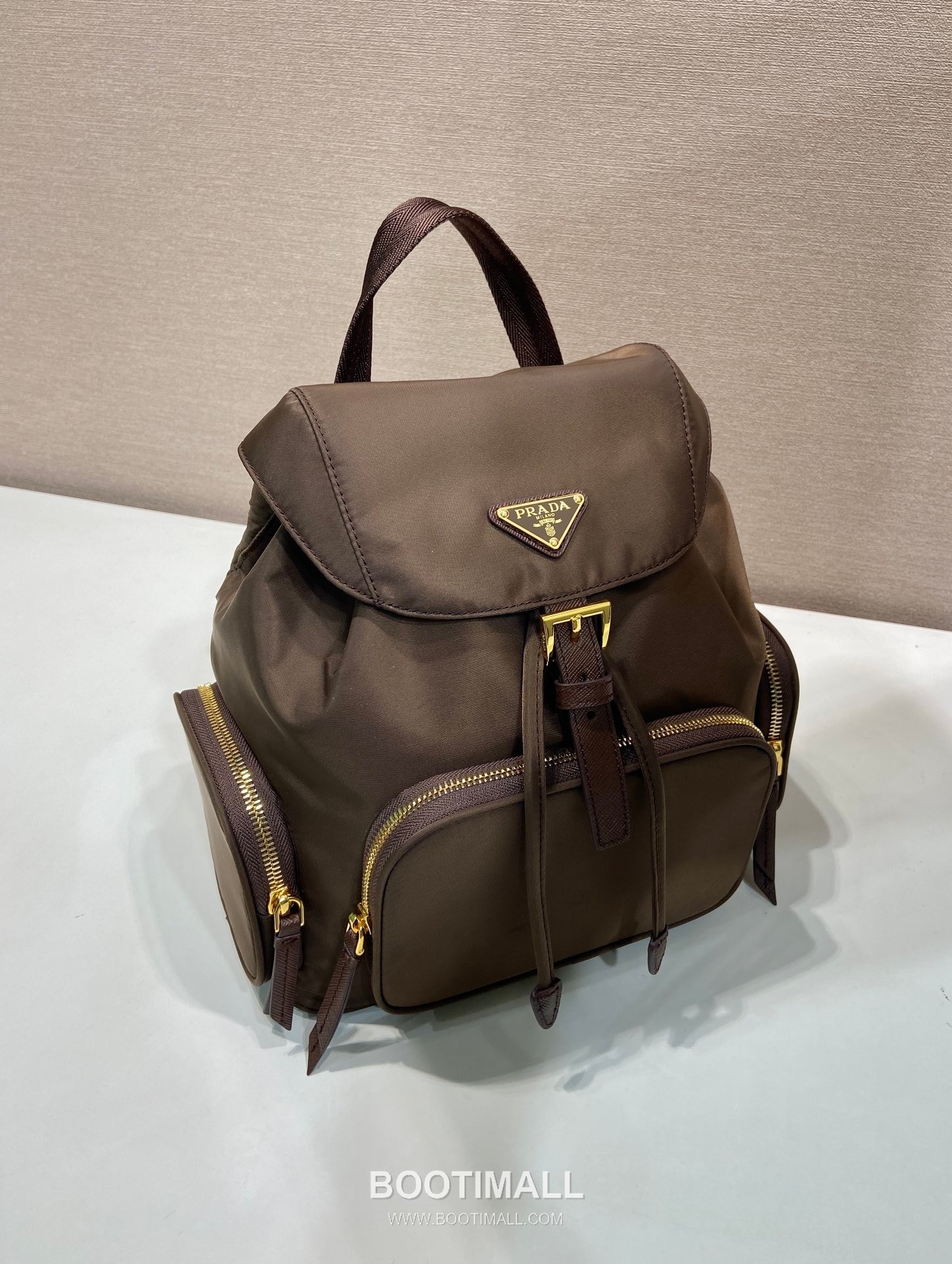 Prada Re-Nylon Backpack with Flap Drawstring Closure and Triple Zip Pocket Detail 프라다 리나일론 플랩 드로우스트링 트리플 지퍼 포켓 백팩 1BZ081 24.5cm 2