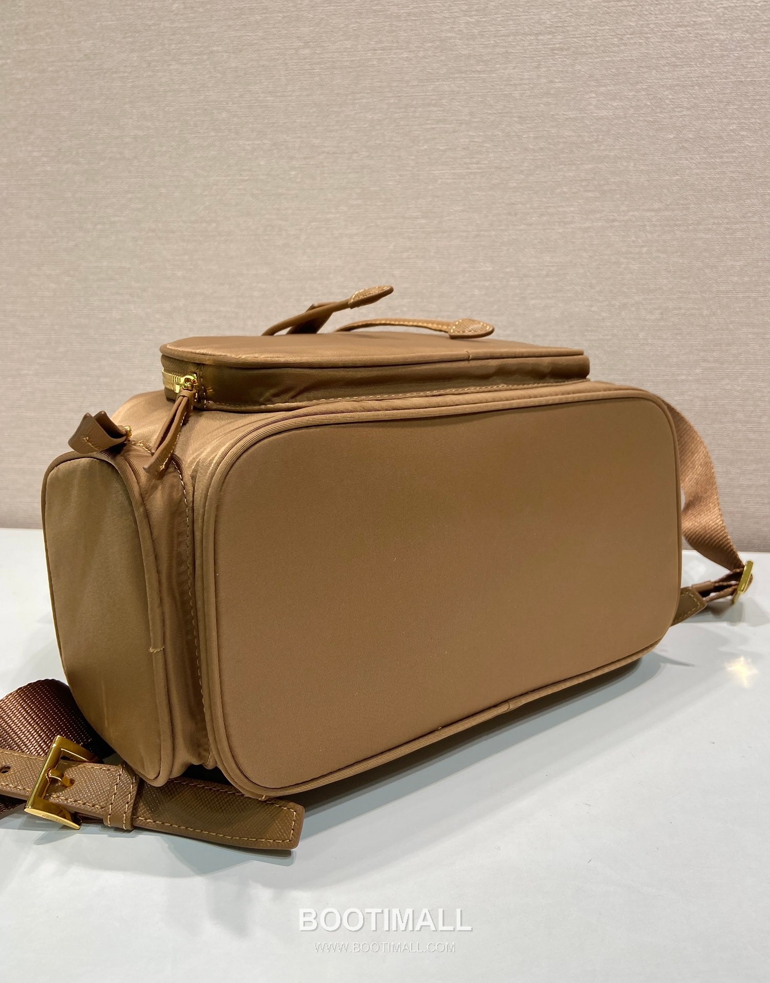 Prada Re-Nylon Backpack with Flap Drawstring Closure and Triple Zip Pocket Detail 프라다 리나일론 플랩 드로우스트링 트리플 지퍼 포켓 백팩 1BZ081 24.5cm 6