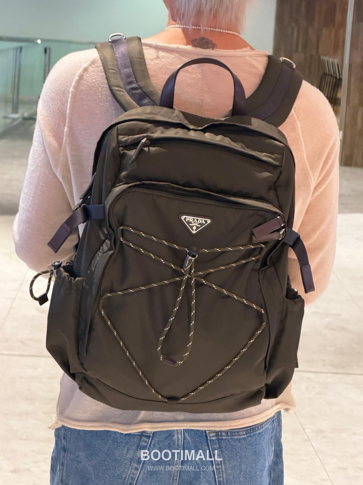 Prada Re-Nylon Backpack with Multi Pocket and Drawcord Detail 프라다 리나일론 멀티 포켓 드로우코드 디테일 백팩 2VZ122 29cm 6