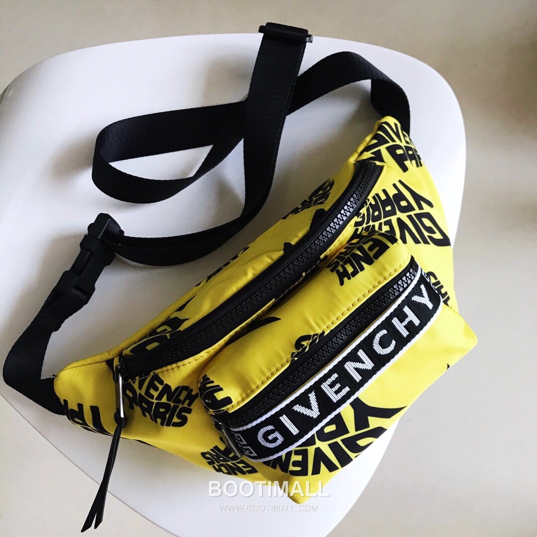 Givenchy Nylon Belt Bag Crossbody with 4G Jacquard Strap and Front Zip Pocket Detail 지방시 나일론 벨트백 크로스바디 4G 자카드 스트랩 프론트 지퍼 포켓 디테일 33cm 1