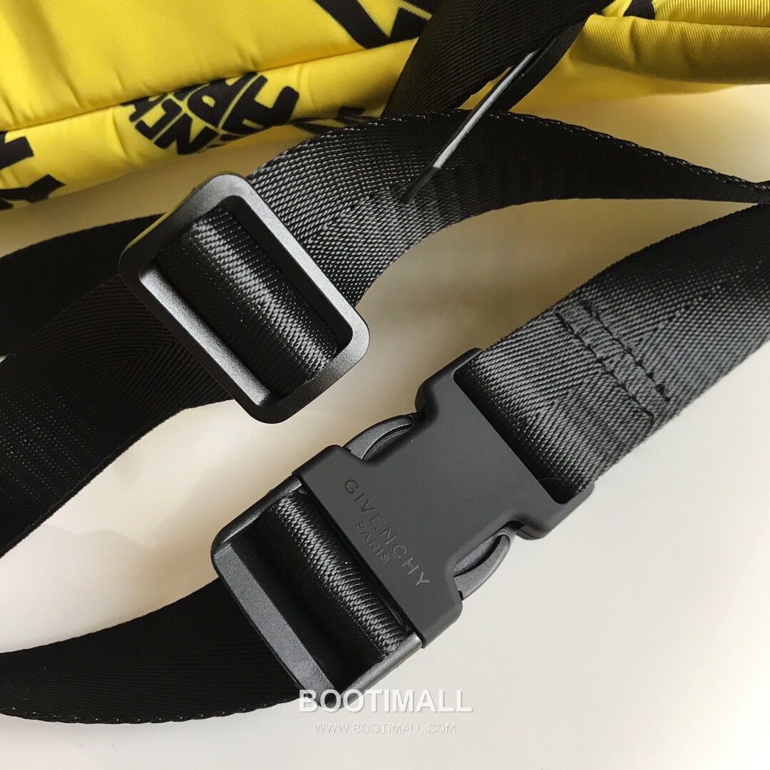 Givenchy Nylon Belt Bag Crossbody with 4G Jacquard Strap and Front Zip Pocket Detail 지방시 나일론 벨트백 크로스바디 4G 자카드 스트랩 프론트 지퍼 포켓 디테일 33cm 7