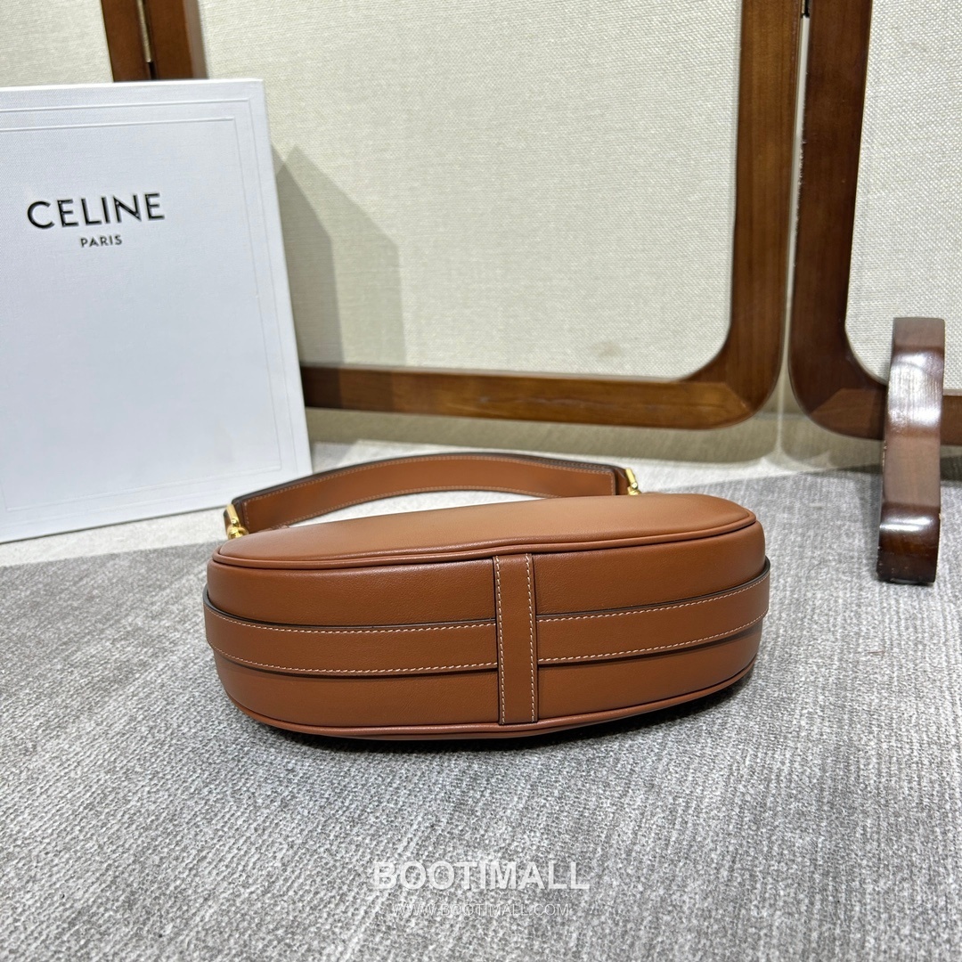 Celine Ava Strap Leather Shoulder Bag with Adjustable Buckle Detail 셀린느 아바 스트랩 레더 조절 버클 숄더백 196923 24cm 4