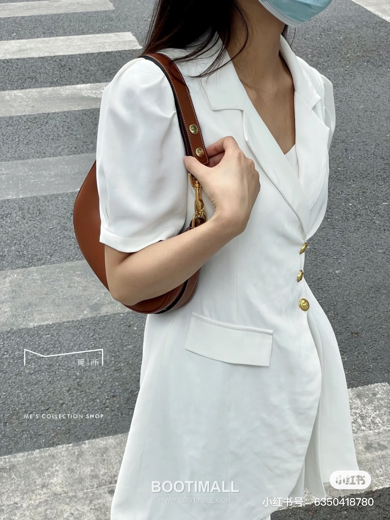 Celine Ava Strap Leather Shoulder Bag with Adjustable Buckle Detail 셀린느 아바 스트랩 레더 조절 버클 숄더백 196923 24cm 17