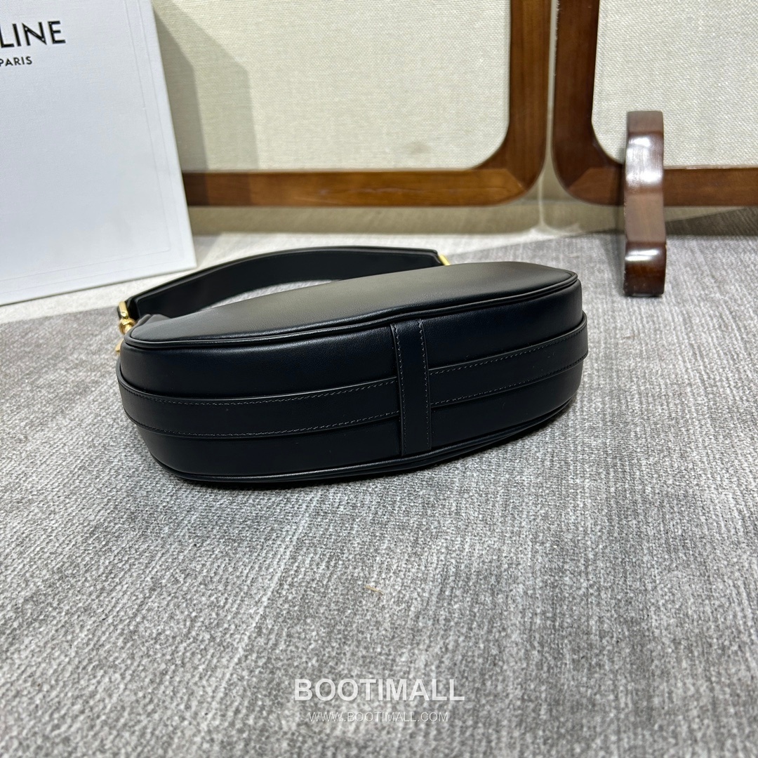 Celine Ava Strap Leather Shoulder Bag with Adjustable Buckle Detail 셀린느 아바 스트랩 레더 조절 버클 숄더백 196923 24cm 4