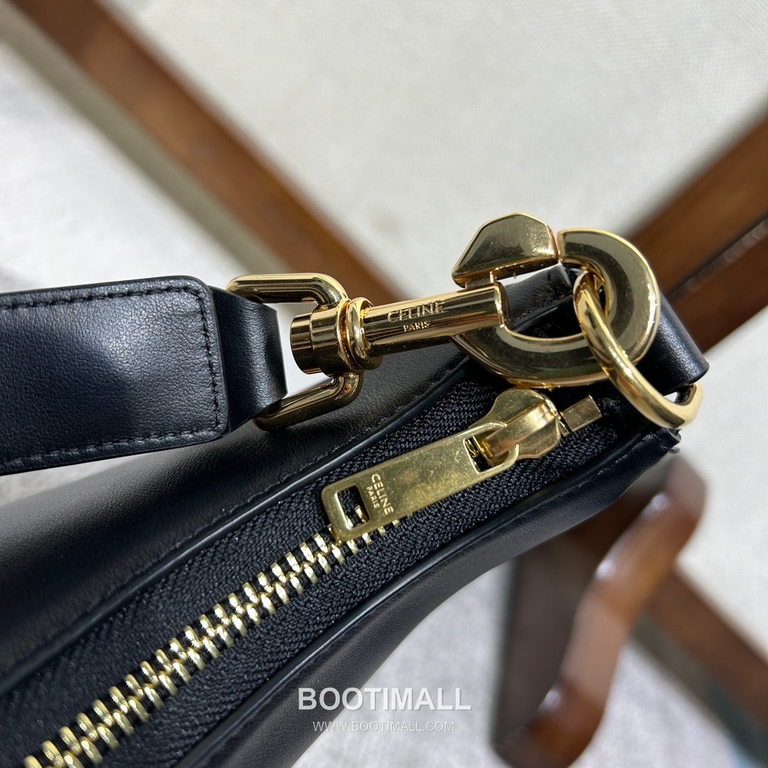 Celine Ava Strap Leather Shoulder Bag with Adjustable Buckle Detail 셀린느 아바 스트랩 레더 조절 버클 숄더백 196923 24cm 6