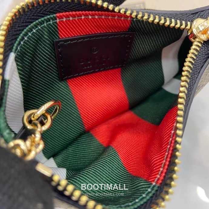 Gucci GG Emblem Canvas Card Holder with Leather Wrist Strap Detail 구찌 GG 엠블럼 캔버스 가죽 손목 스트랩 카드홀더 819113 12cm 8