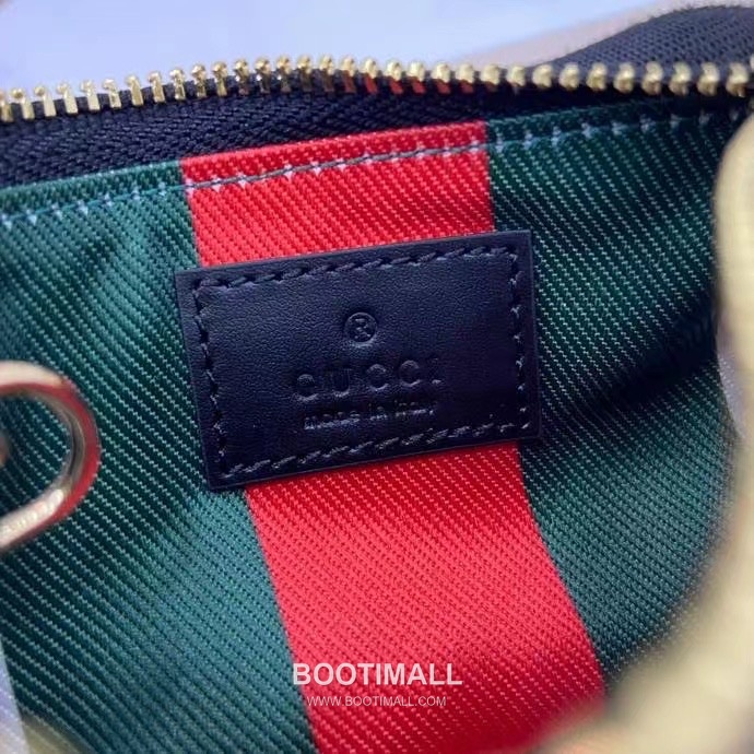 Gucci GG Emblem Canvas Card Holder with Leather Wrist Strap Detail 구찌 GG 엠블럼 캔버스 가죽 손목 스트랩 카드홀더 819113 12cm 9