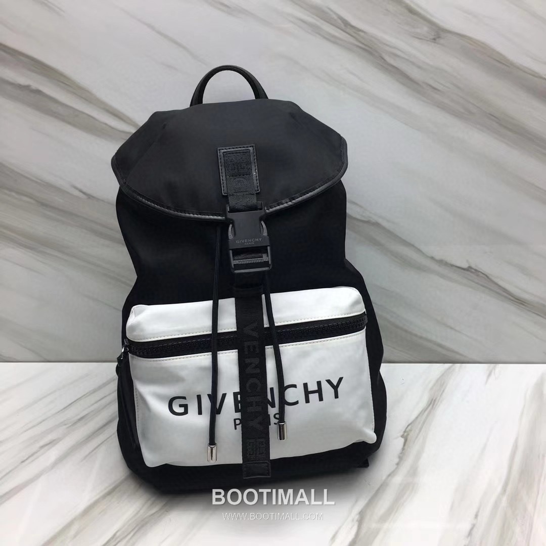 Givenchy Nylon Canvas Backpack with Calfskin Trim and Drawstring Closure Detail 지방시 나일론 캔버스 카프스킨 트림 드로우스트링 백팩 29913-2 30cm 1
