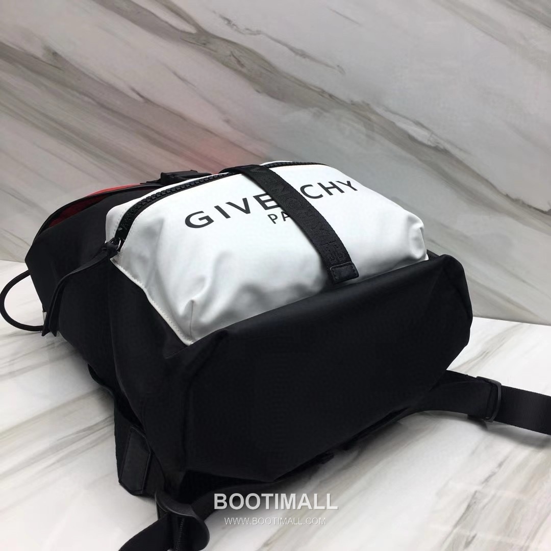 Givenchy Nylon Canvas Backpack with Calfskin Trim and Drawstring Closure Detail 지방시 나일론 캔버스 카프스킨 트림 드로우스트링 백팩 29913-2 30cm 4