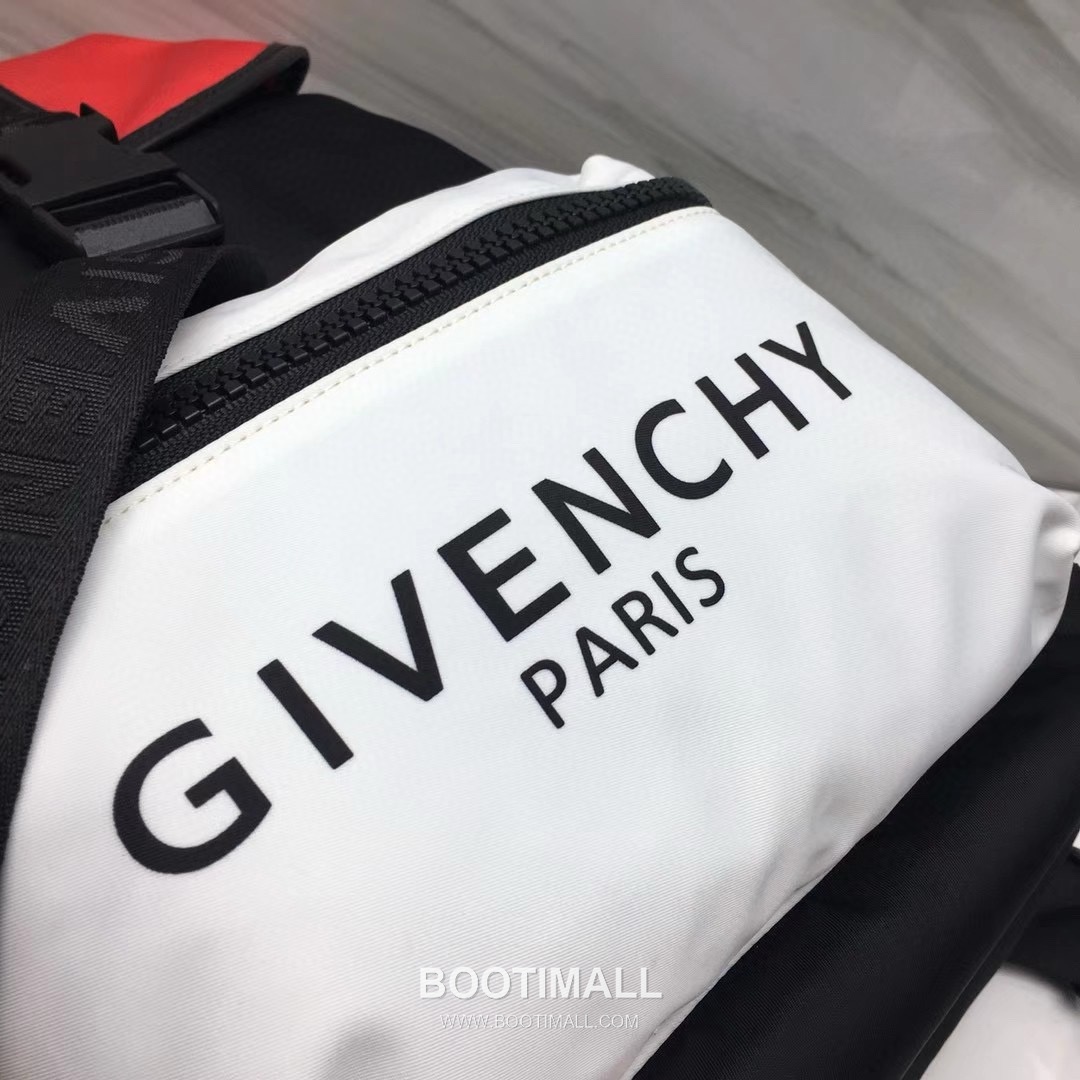 Givenchy Nylon Canvas Backpack with Calfskin Trim and Drawstring Closure Detail 지방시 나일론 캔버스 카프스킨 트림 드로우스트링 백팩 29913-2 30cm 5