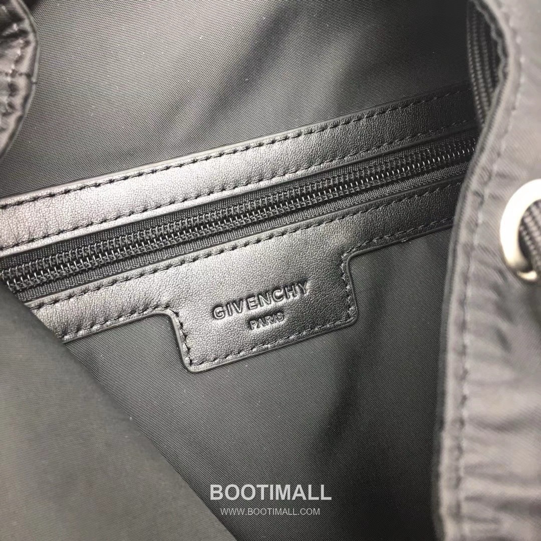 Givenchy Nylon Canvas Backpack with Calfskin Trim and Drawstring Closure Detail 지방시 나일론 캔버스 카프스킨 트림 드로우스트링 백팩 29913-2 30cm 8