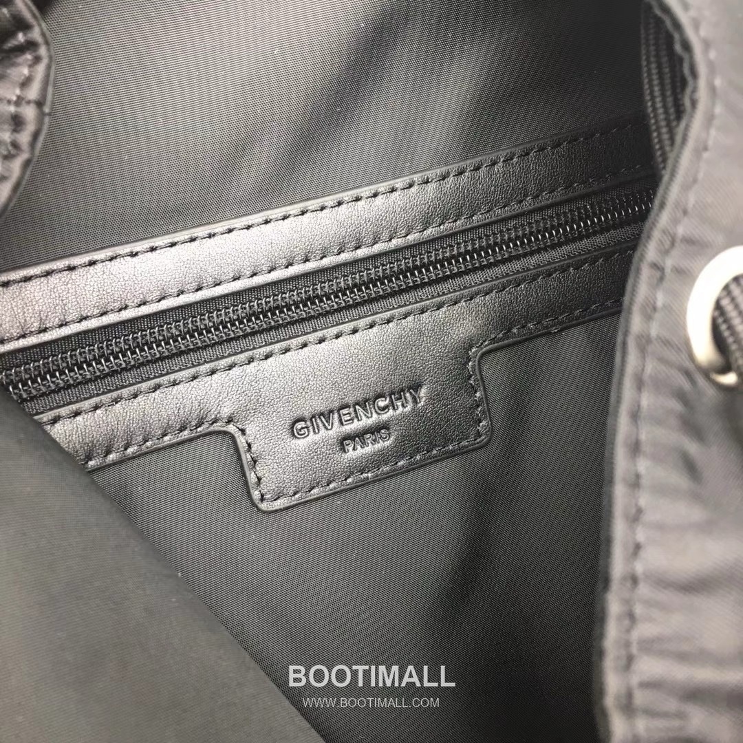 Givenchy Nylon Canvas Backpack with Calfskin Trim and Drawstring Closure Detail 지방시 나일론 캔버스 카프스킨 트림 드로우스트링 백팩 29913-2 30cm 6