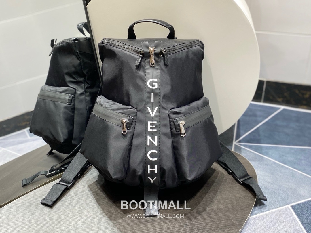 Givenchy Nylon Canvas Backpack with Calfskin Trim and Dual Zip Pocket Detail 지방시 나일론 캔버스 카프스킨 트림 듀얼 지퍼 포켓 백팩 33cm 1