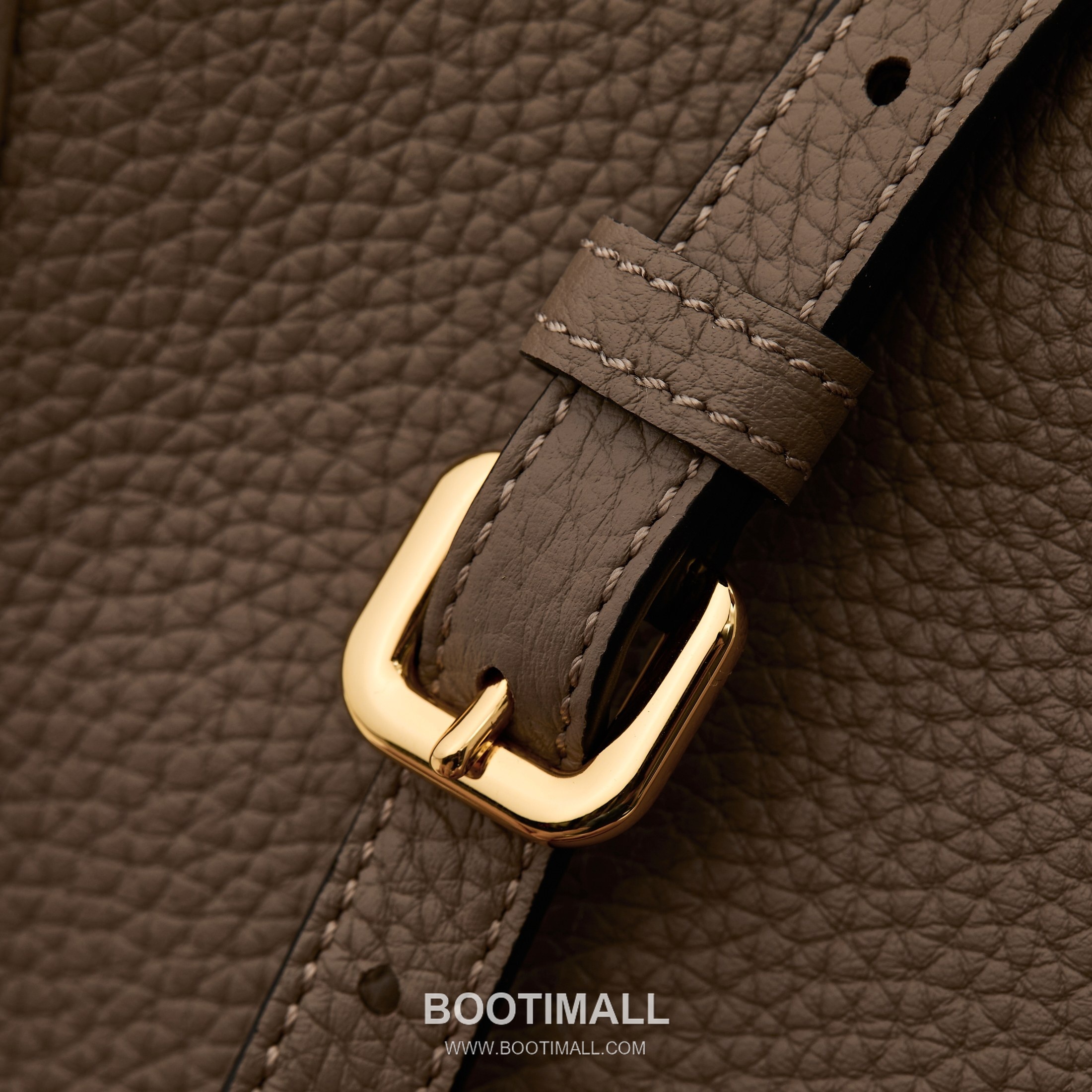 Prada Leather Mini Tote Bag with Triangle Logo and Dual Strap Detail 프라다 레더 트라이앵글 로고 듀얼 스트랩 미니 토트백 1BH191-1 19cm 7