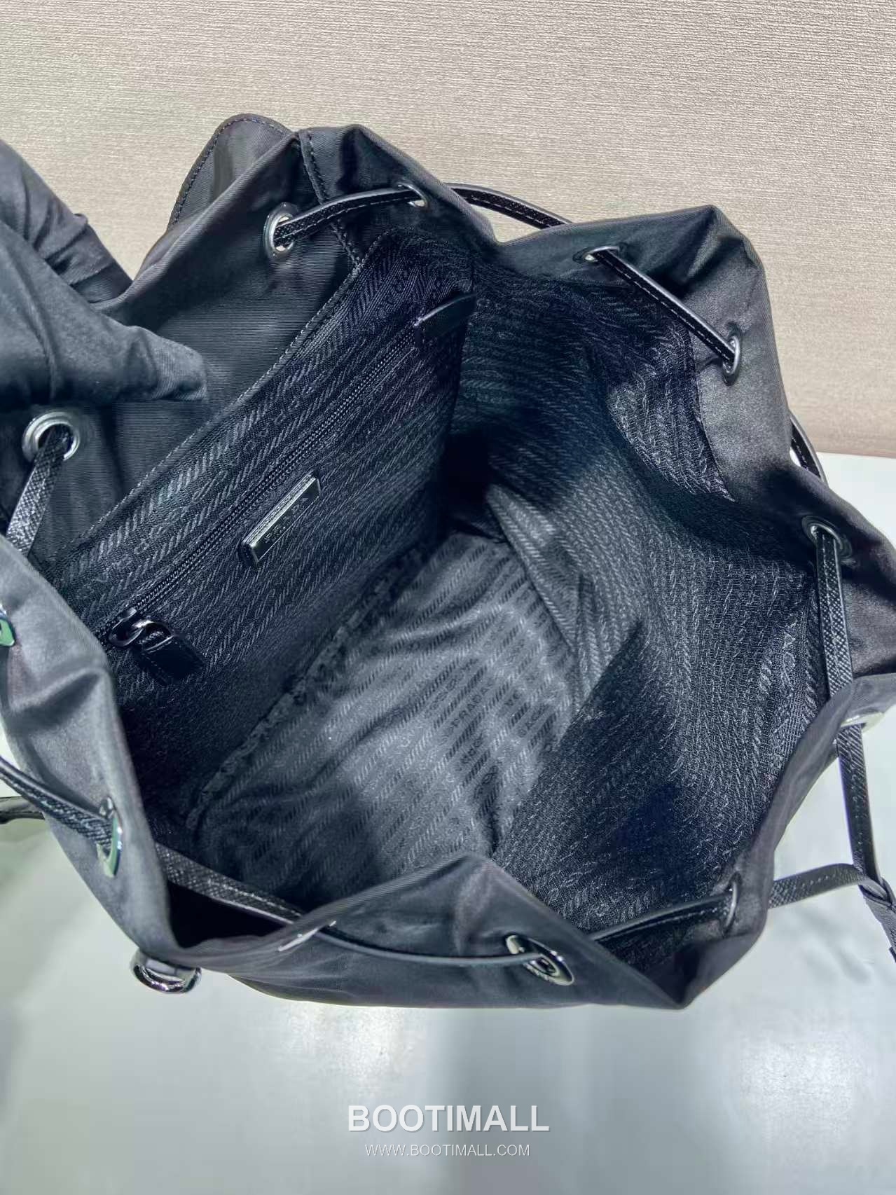 Prada Re-Nylon Backpack with Saffiano Leather Trim and Minimal Strap Design 프라다 리나일론 사피아노 가죽 트림 미니멀 스트랩 백팩 1BZ0197 25cm 8