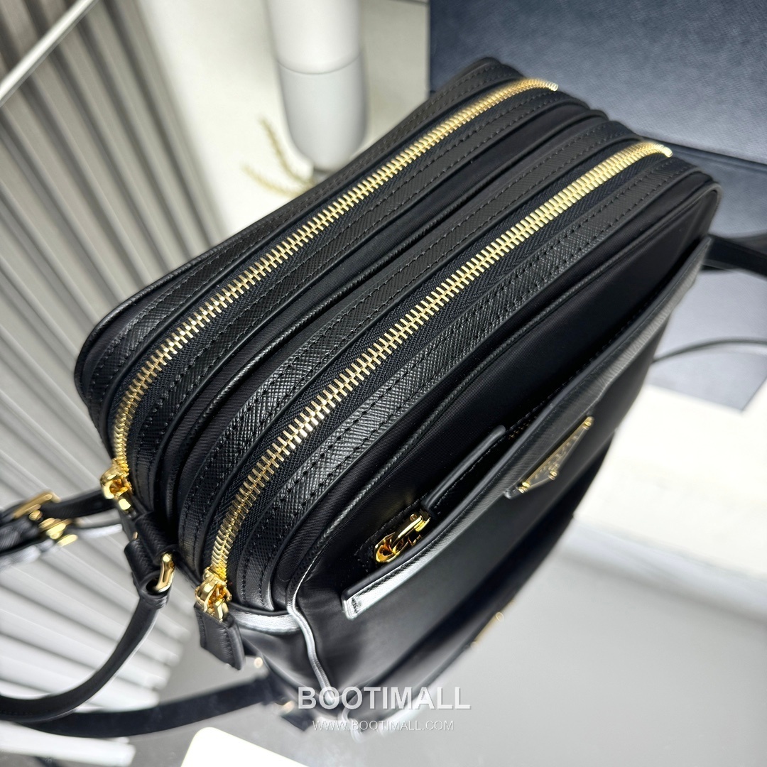 Prada Re-Nylon Crossbody Bag with Saffiano Leather Trim and Triple Zip Pocket Detail 프라다 리나일론 사피아노 가죽 트림 트리플 지퍼 포켓 크로스바디백 1BH218 21cm 4