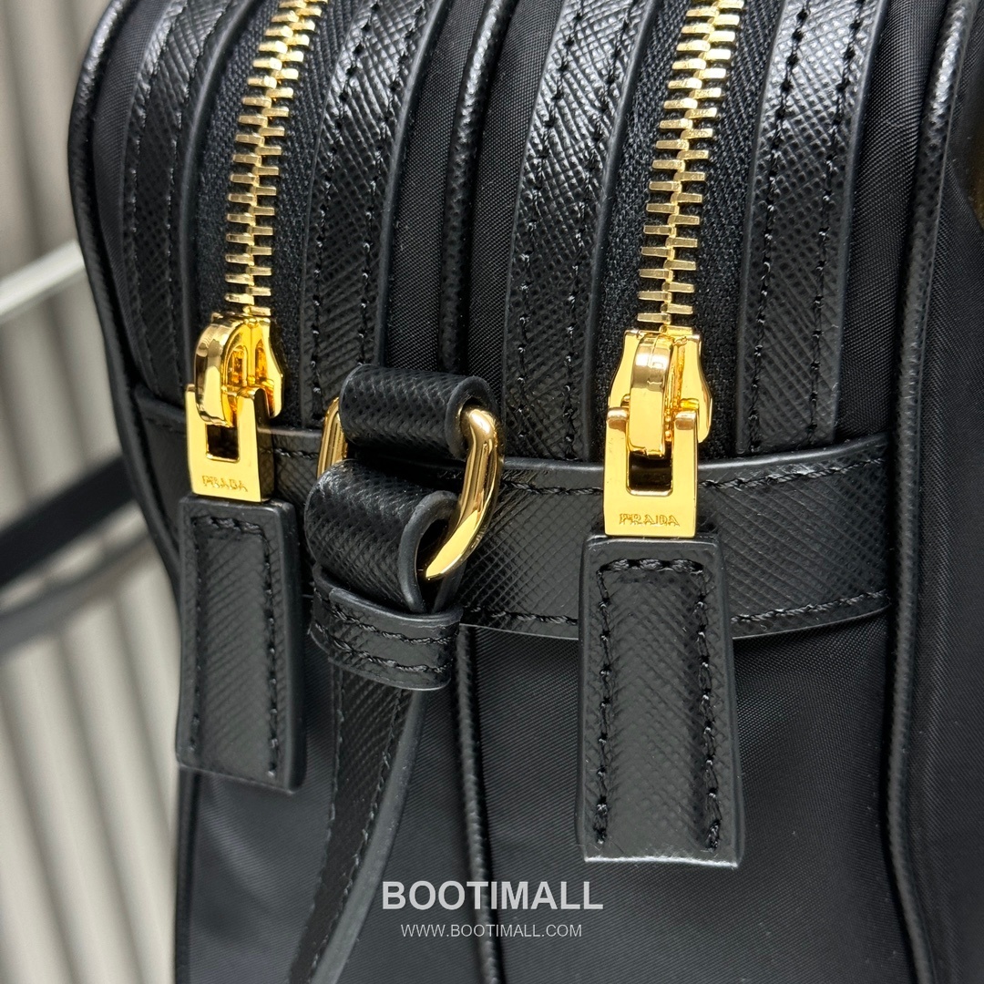 Prada Re-Nylon Crossbody Bag with Saffiano Leather Trim and Triple Zip Pocket Detail 프라다 리나일론 사피아노 가죽 트림 트리플 지퍼 포켓 크로스바디백 1BH218 21cm 7