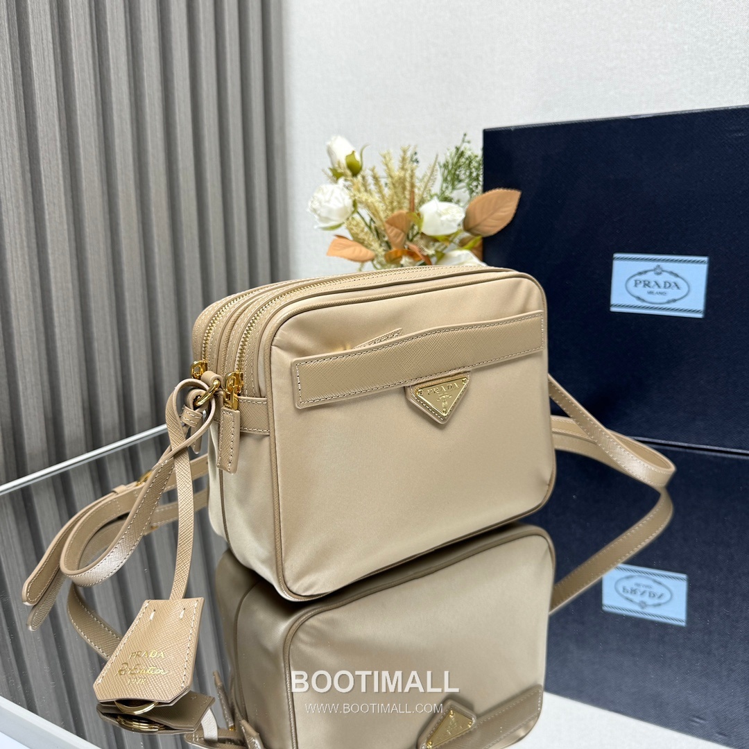 Prada Re-Nylon Crossbody Bag with Saffiano Leather Trim and Triple Zip Pocket Detail 프라다 리나일론 사피아노 가죽 트림 트리플 지퍼 포켓 크로스바디백 1BH218 21cm 2