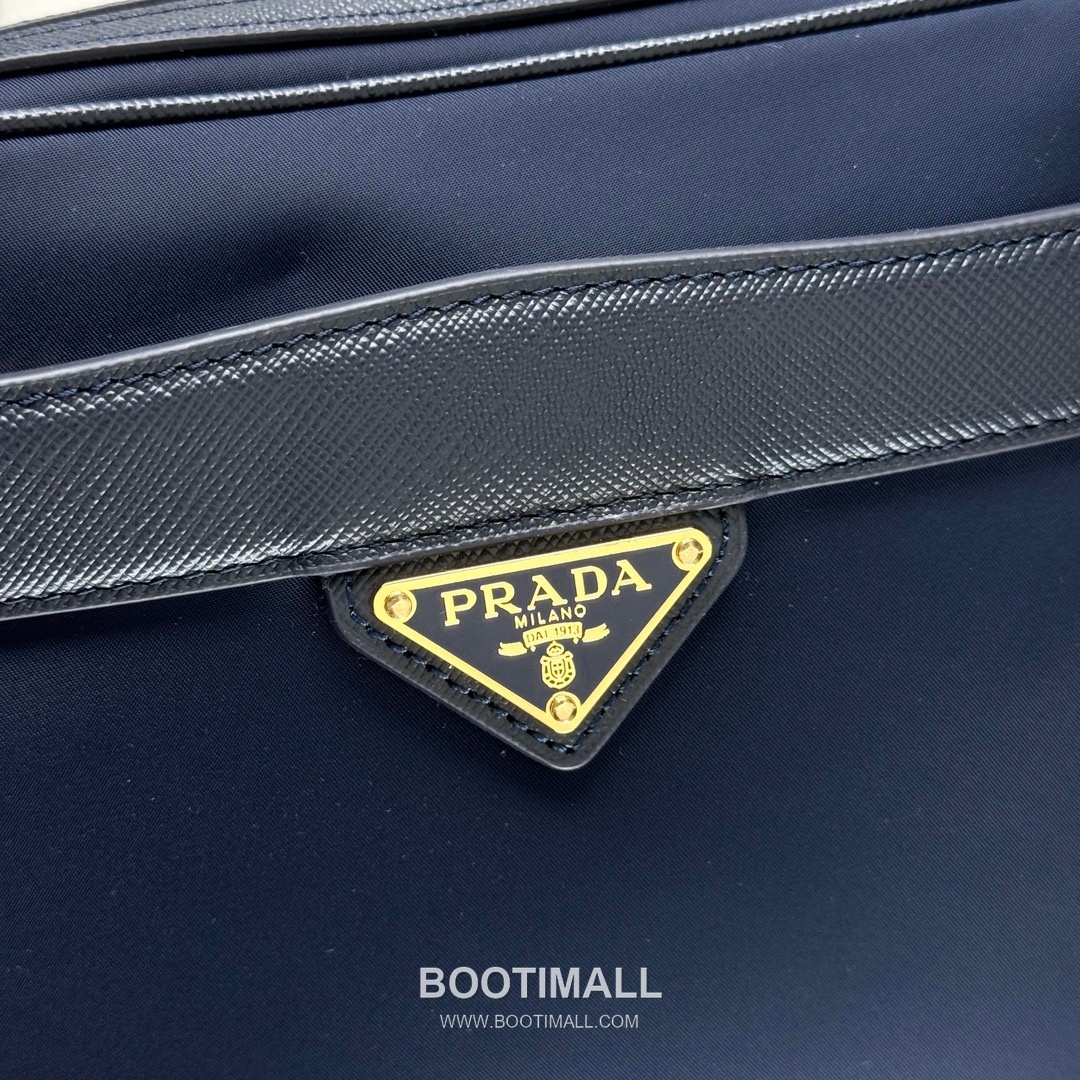 Prada Re-Nylon Crossbody Bag with Saffiano Leather Trim and Triple Zip Pocket Detail 프라다 리나일론 사피아노 가죽 트림 트리플 지퍼 포켓 크로스바디백 1BH218 21cm 7